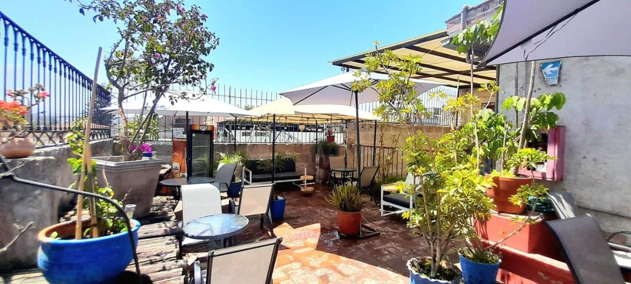 Bubamara Bolivar Arequipa Luaran gambar