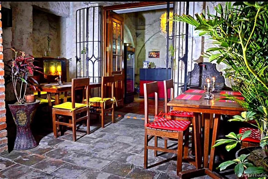 Bubamara Bolivar Arequipa Luaran gambar